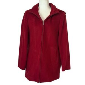 Calvin Klein Red Wool and Cashmere Coat with Zipper Front.  Size M. Great Cond!!